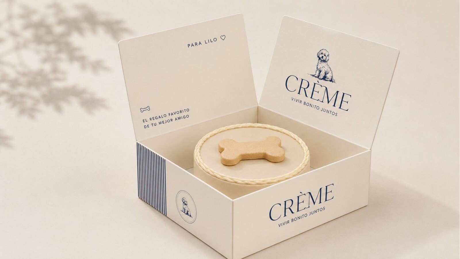 Caja de entrega de Crème abierta con el producto dentro