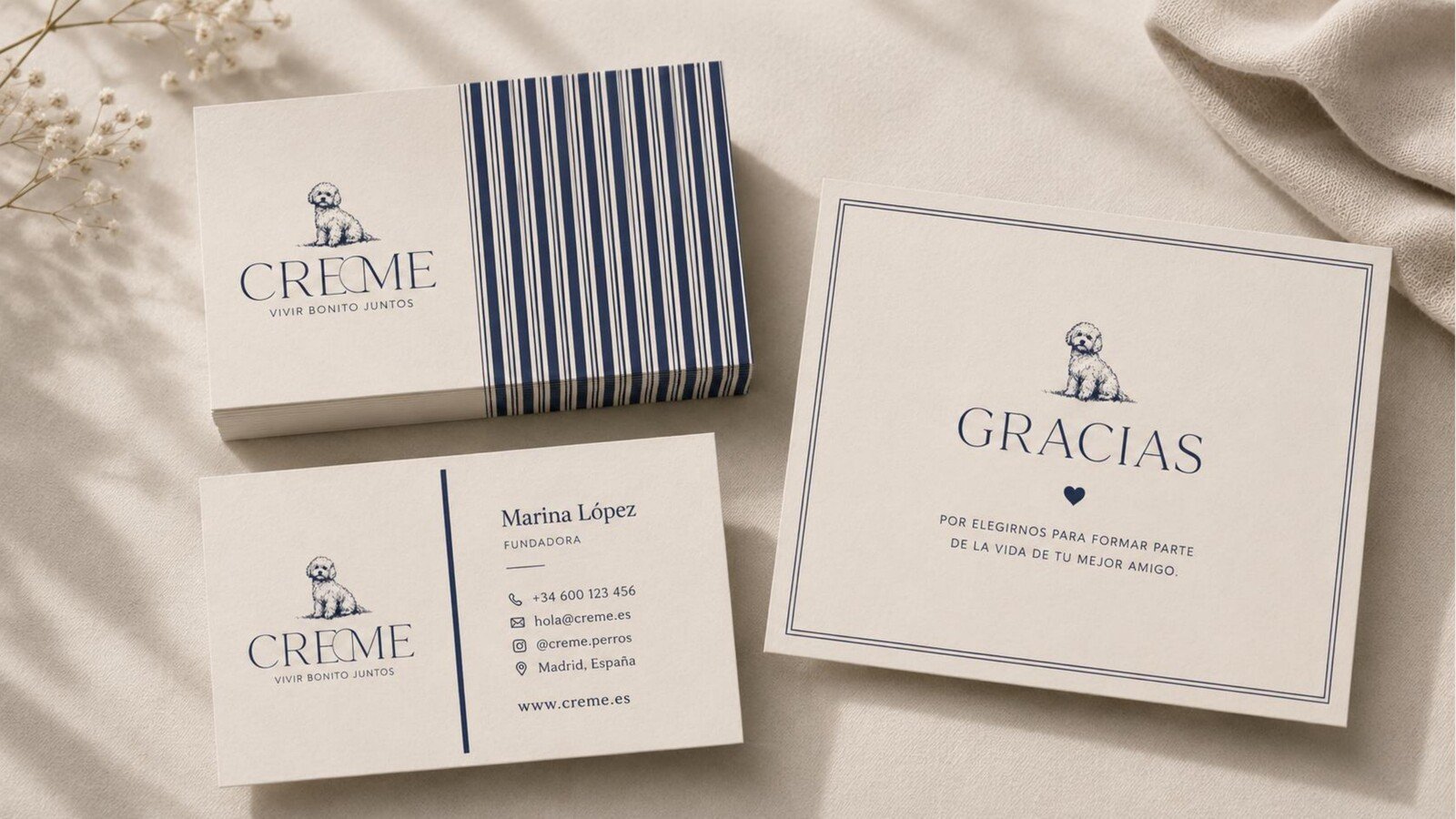 Aplicación de la marca Crème en su material