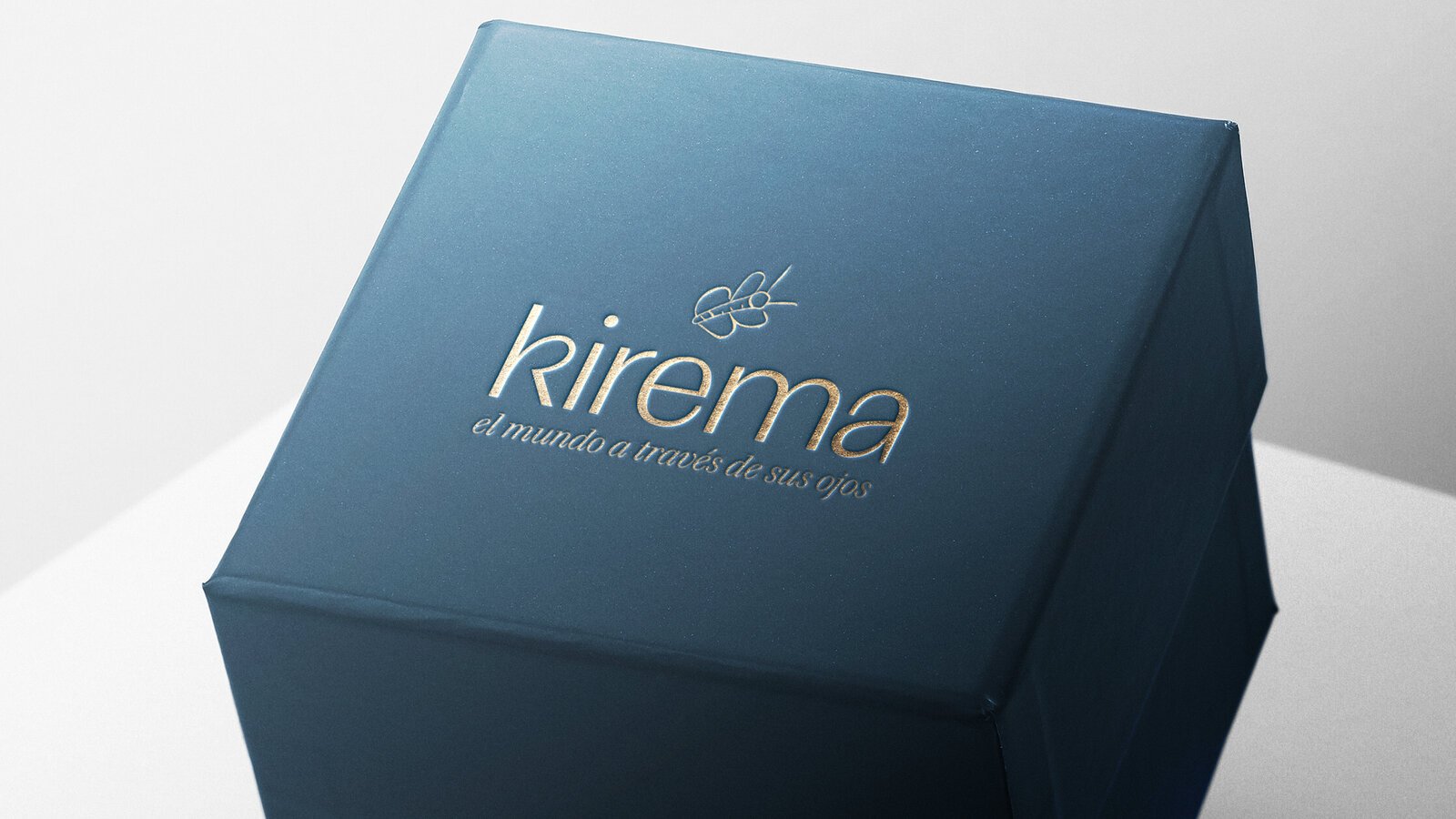 Caja de joyería azul de Kirema