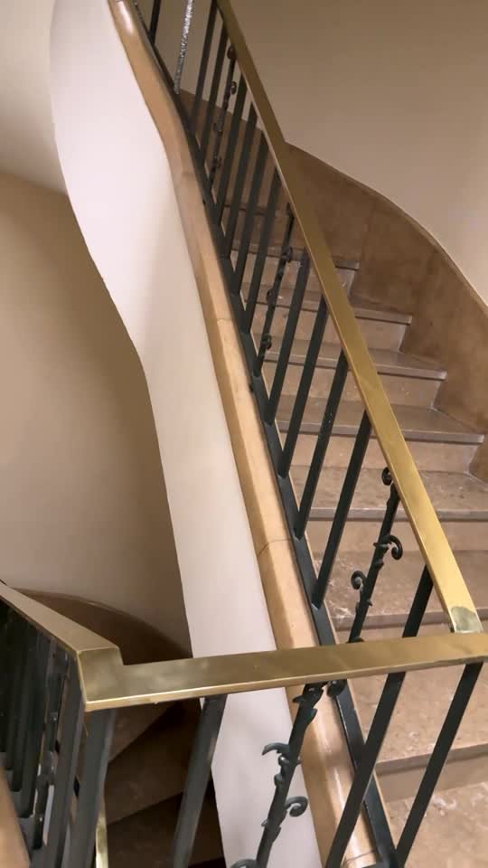 Comedor con lámparas de diseño